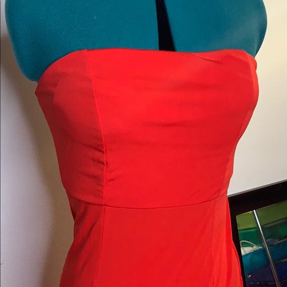 Jessica Rabbit-esque red dress! - Picture 4 of 8